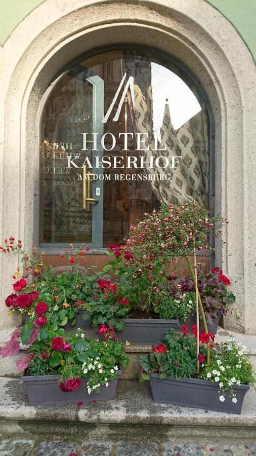 Hotel Kaiserhof Am Dom Regensburg Kültér fotó
