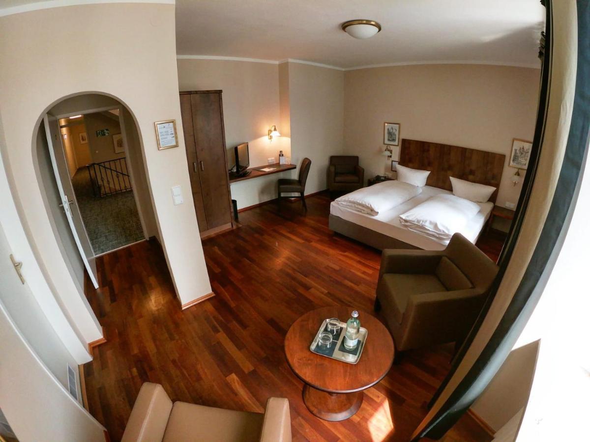 Hotel Kaiserhof Am Dom Regensburg Kültér fotó