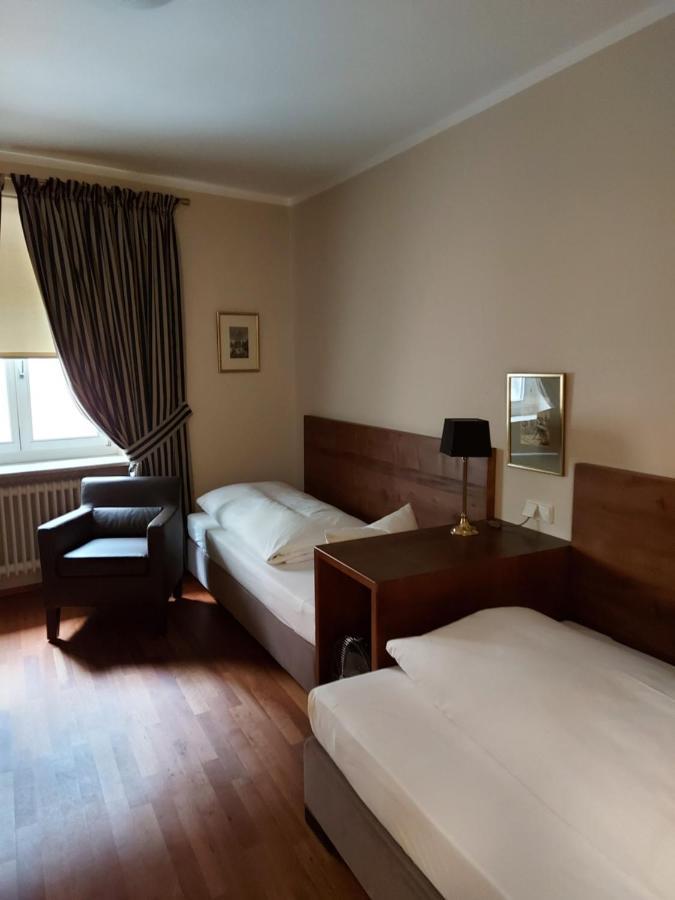 Hotel Kaiserhof Am Dom Regensburg Kültér fotó