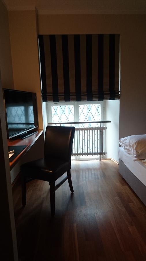 Hotel Kaiserhof Am Dom Regensburg Kültér fotó